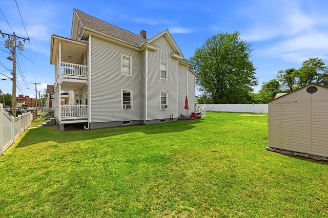 35 N Summer St, Holyoke, MA 01040