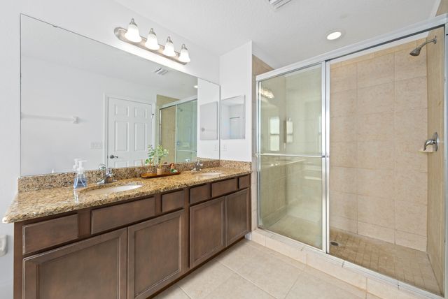 16881 Meadows Street, Clermont, FL 34714