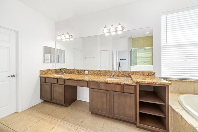 16881 Meadows Street, Clermont, FL 34714