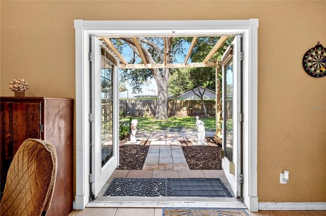 502 PALM DRIVE, Winter Garden, FL 34787