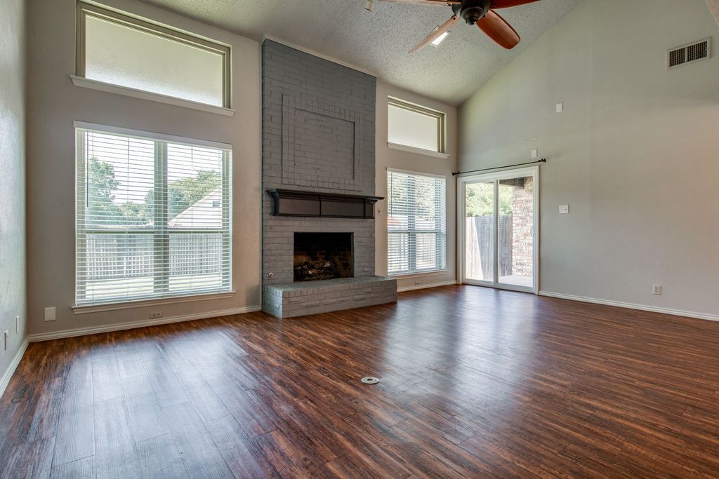 1726-1728 Stonegate Drive, Denton, TX 76205 — photo 2