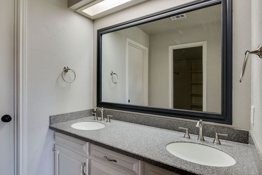 1726-1728 Stonegate Drive, Denton, TX 76205 — photo 5