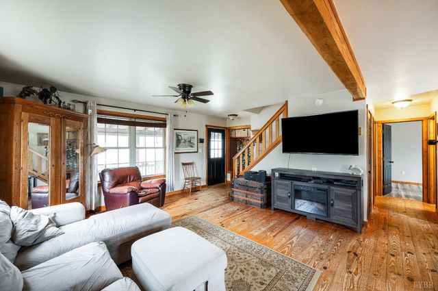 2309 Mount Pleasant Rd, Pamplin, VA 23958