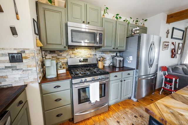 2309 Mount Pleasant Rd, Pamplin, VA 23958