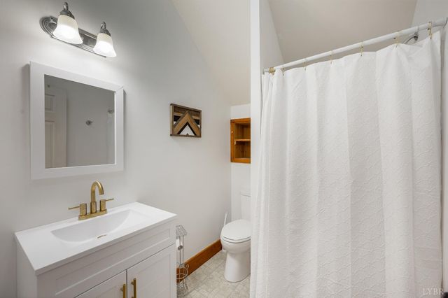 2309 Mount Pleasant Rd, Pamplin, VA 23958