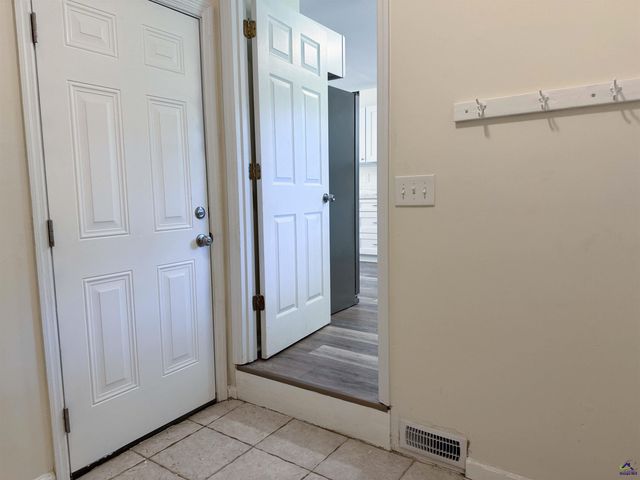 274 Kelli Dr, Byron, GA 31008