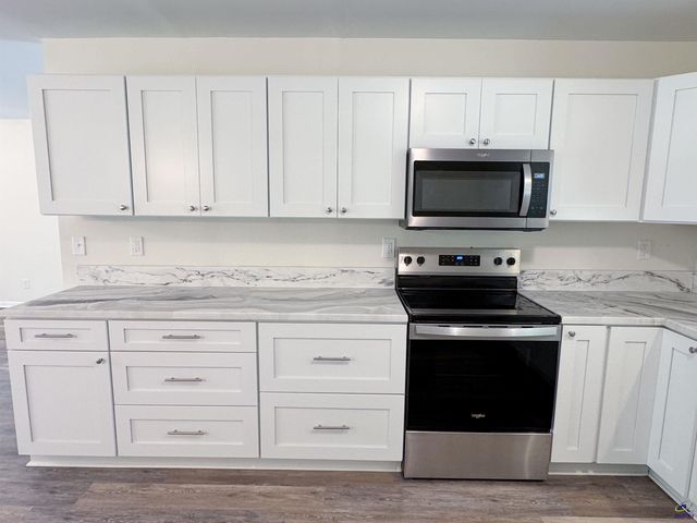 274 Kelli Dr, Byron, GA 31008