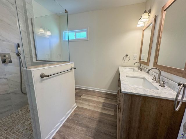 274 Kelli Dr, Byron, GA 31008