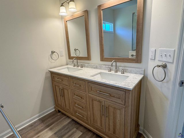 274 Kelli Dr, Byron, GA 31008