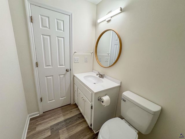 274 Kelli Dr, Byron, GA 31008