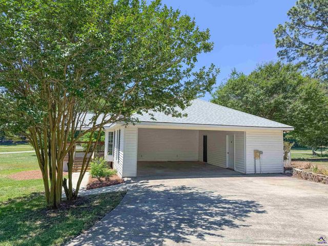 274 Kelli Dr, Byron, GA 31008