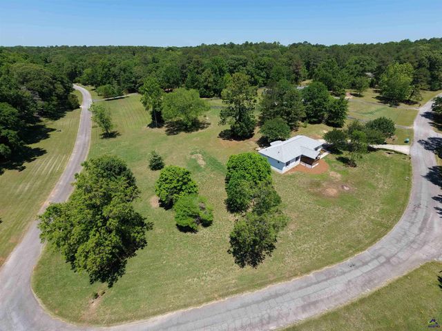 274 Kelli Dr, Byron, GA 31008