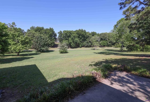 274 Kelli Dr, Byron, GA 31008