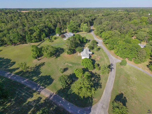 274 Kelli Dr, Byron, GA 31008
