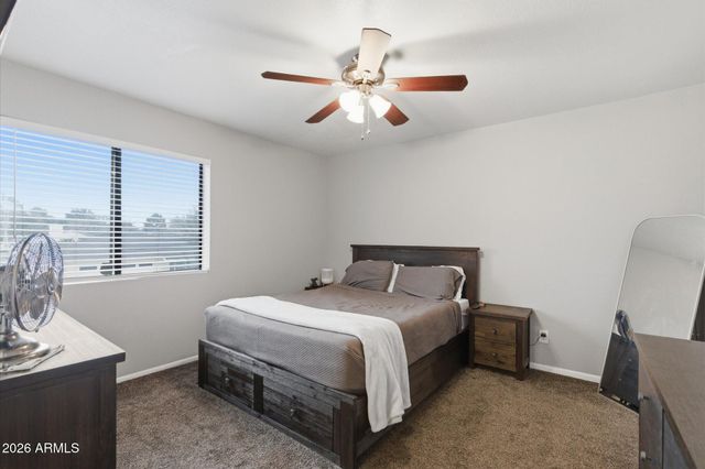 3635 N 37TH Street 10, Phoenix, AZ 85018