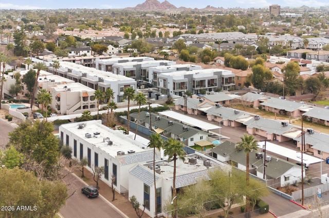 3635 N 37TH Street 10, Phoenix, AZ 85018