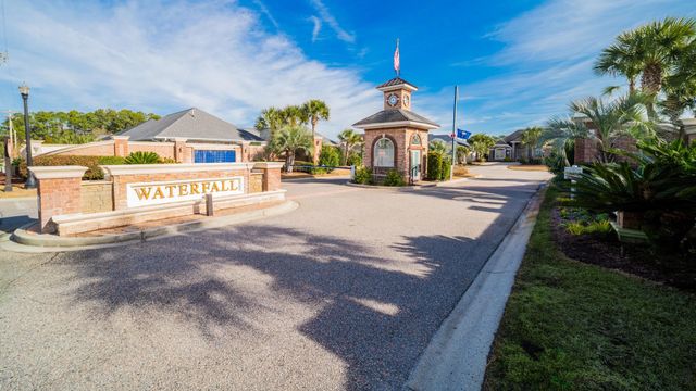 421 Waterfall Circle, Little River, SC 29566