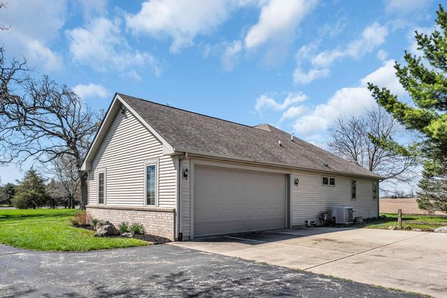 3907 108th STREET, Franksville, WI 53126