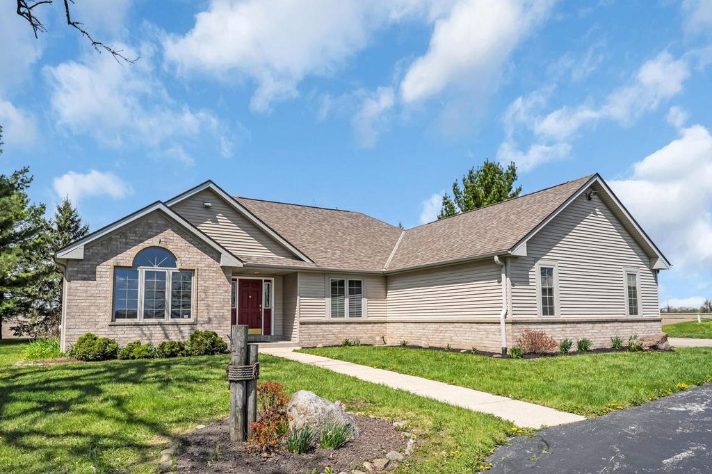 3907 108th STREET, Franksville, WI 53126