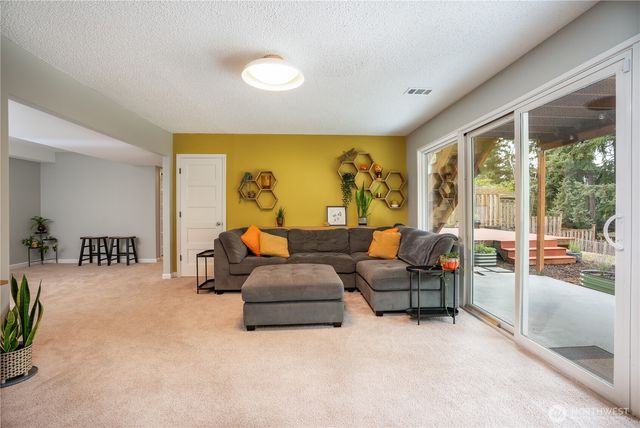 1258 Huson Drive, Tacoma, WA 98405