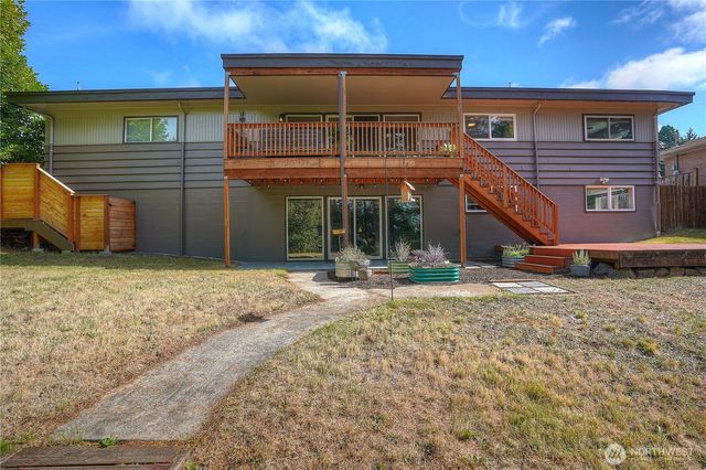 1258 Huson Drive, Tacoma, WA 98405