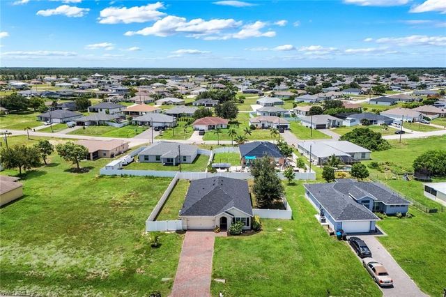 511 NW 26th ST, Cape Coral, FL 33993