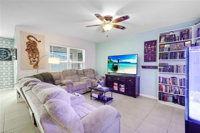 511 NW 26th ST, Cape Coral, FL 33993