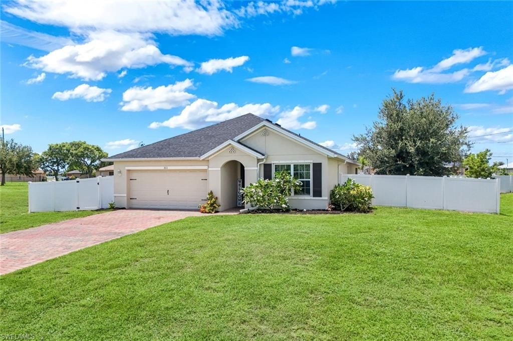 511 NW 26th ST, Cape Coral, FL 33993