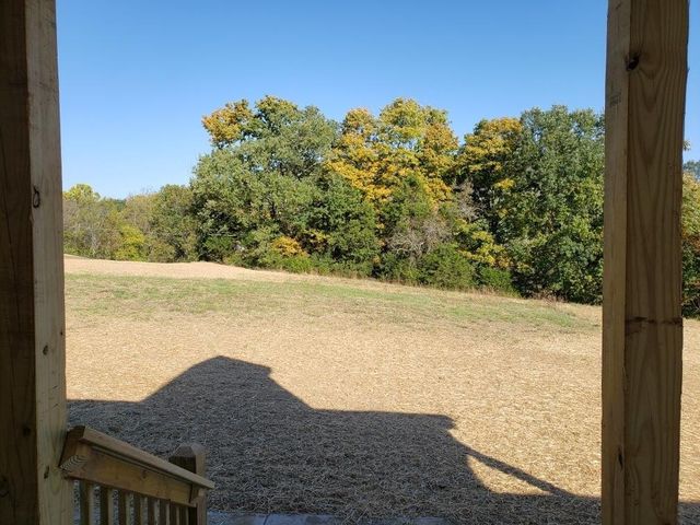 1627 Old Lake Rd, Lewisburg, TN 37091