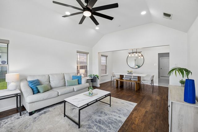 630 W Neely Street, Dallas, TX 75208
