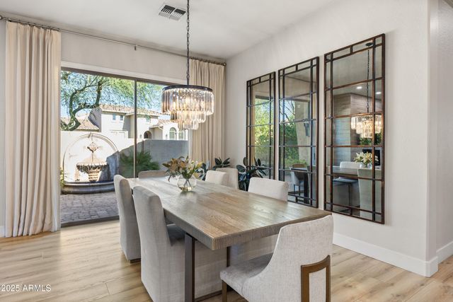 9272 E DESERT VILLAGE Drive, Scottsdale, AZ 85255