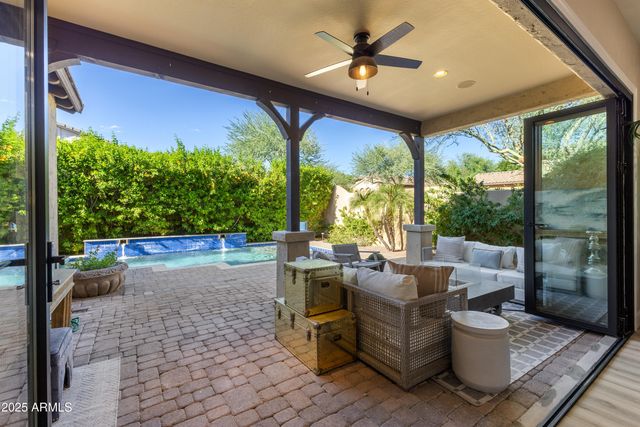 9272 E DESERT VILLAGE Drive, Scottsdale, AZ 85255