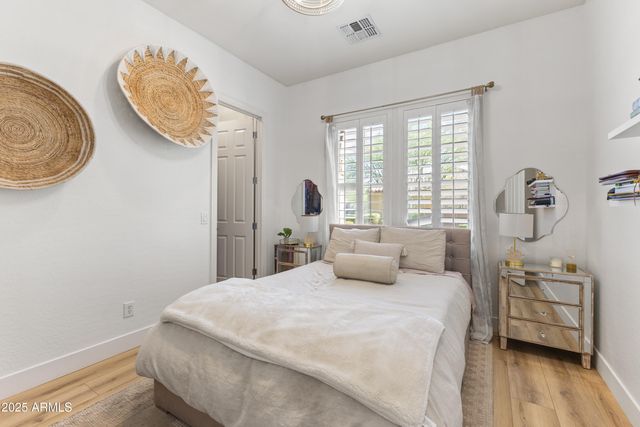 9272 E DESERT VILLAGE Drive, Scottsdale, AZ 85255