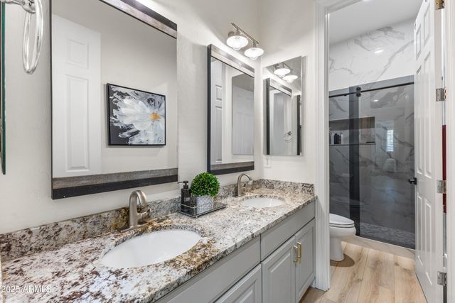 9272 E DESERT VILLAGE Drive, Scottsdale, AZ 85255