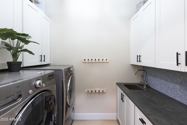 9272 E DESERT VILLAGE Drive, Scottsdale, AZ 85255