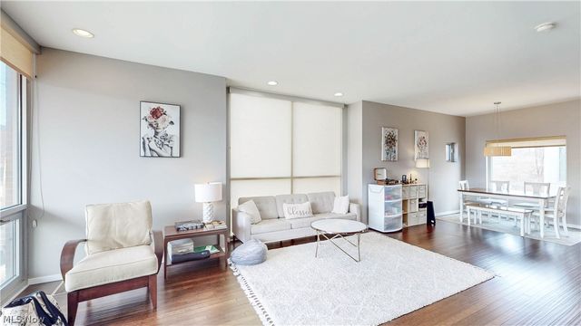 1671 E 118 Street, Cleveland, OH 44106