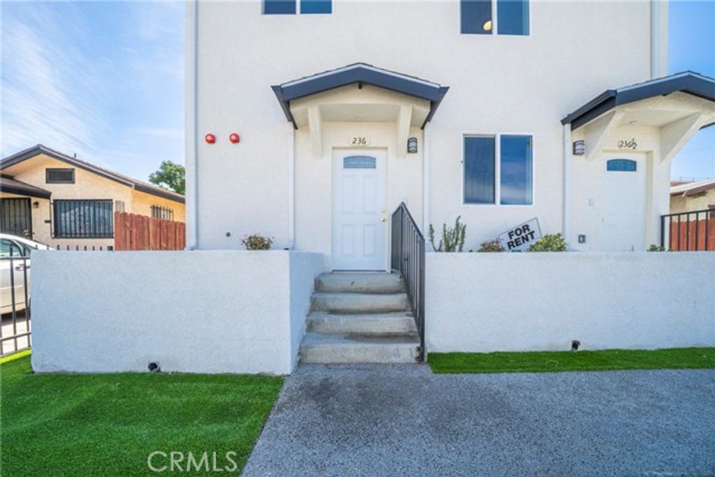 236 W 84th, Los Angeles, CA 90003