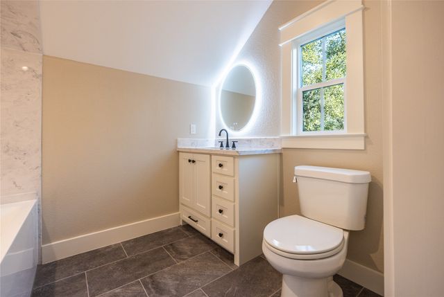 2326 Fort Graham, Waco, TX 76705