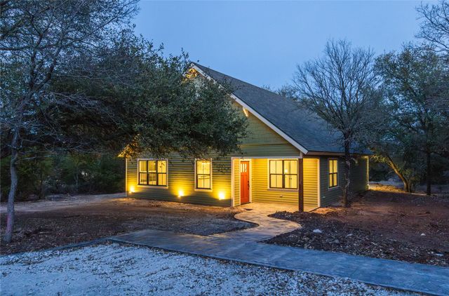 2326 Fort Graham, Waco, TX 76705