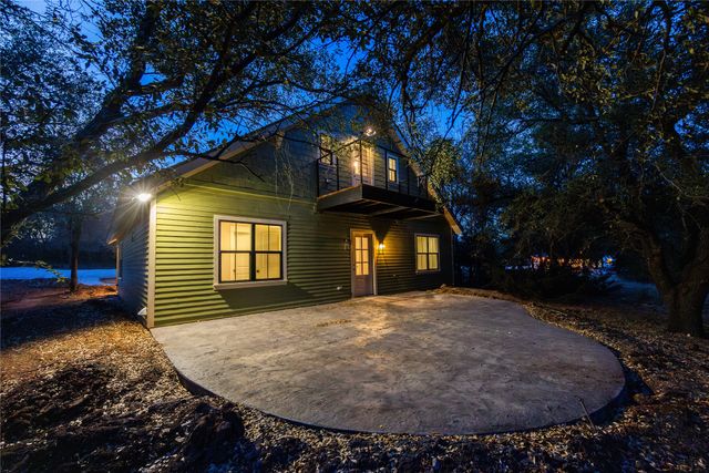 2326 Fort Graham, Waco, TX 76705