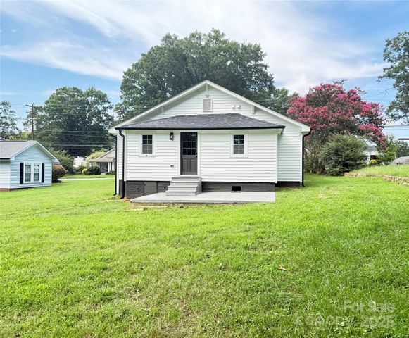 668 Union Cemetery Road SW, Concord, NC 28027