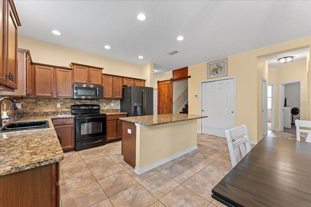 8005 112TH AVENUE E, Parrish, FL 34219