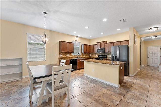 8005 112TH AVENUE E, Parrish, FL 34219