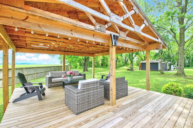 12984 HWY 165 W Road, Scott, AR 72142