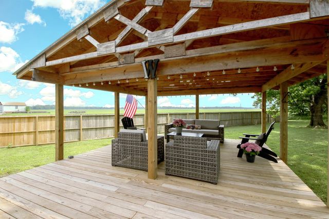 12984 HWY 165 W Road, Scott, AR 72142