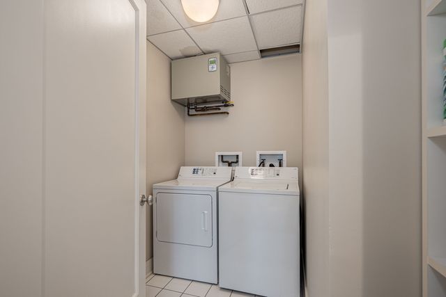 800 N Michigan Avenue 3403, Chicago, IL 60611