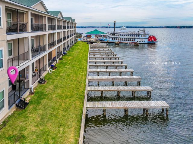 7039 Kingston Cove Lane 110, Willis, TX 77318