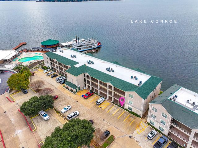 7039 Kingston Cove Lane 110, Willis, TX 77318