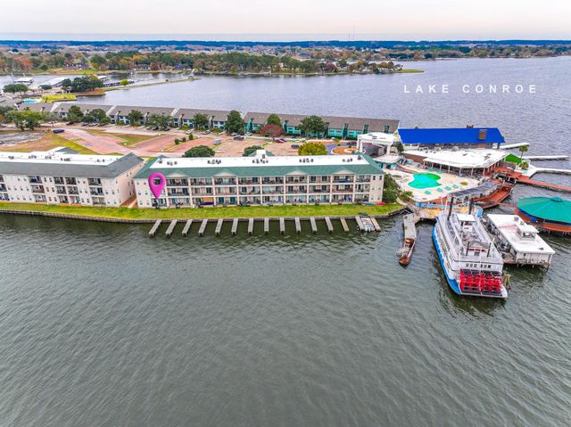 7039 Kingston Cove Lane 110, Willis, TX 77318