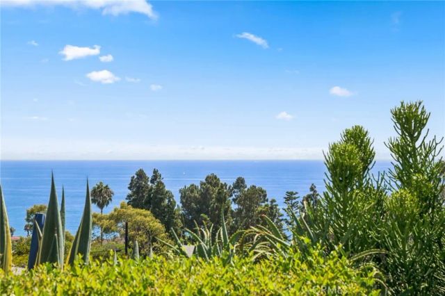 30841 Driftwood Drive, Laguna Beach, CA 92651